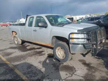 Salvage Chevrolet Silverado 2500