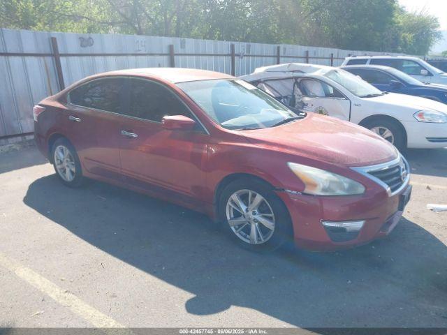  Salvage Nissan Altima