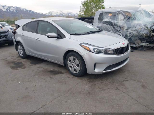  Salvage Kia Forte