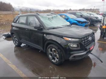  Salvage Hyundai VENUE