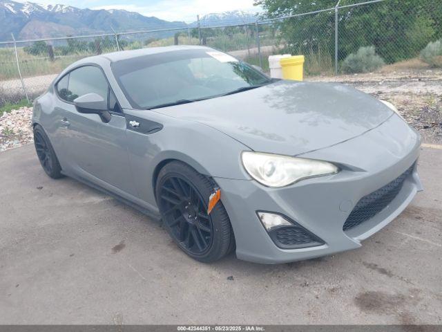  Salvage Scion FR-S