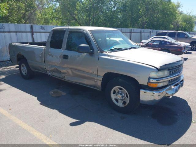  Salvage Chevrolet Silverado 1500