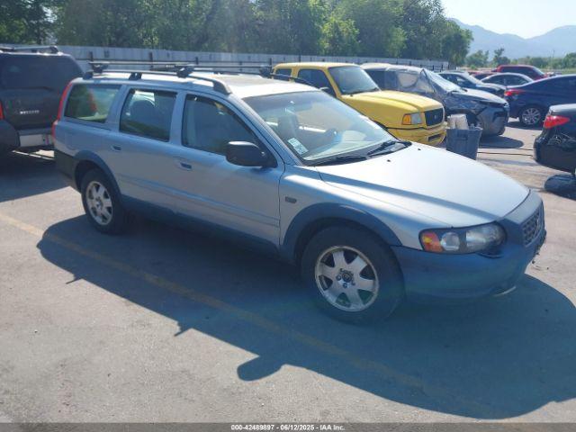  Salvage Volvo V70
