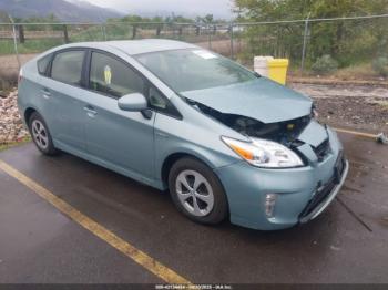  Salvage Toyota Prius