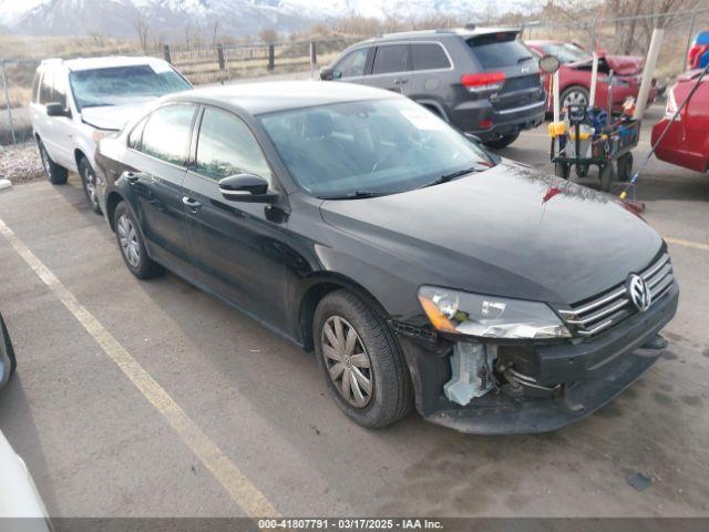  Salvage Volkswagen Passat