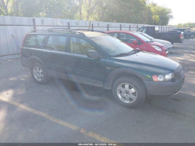  Salvage Volvo V70