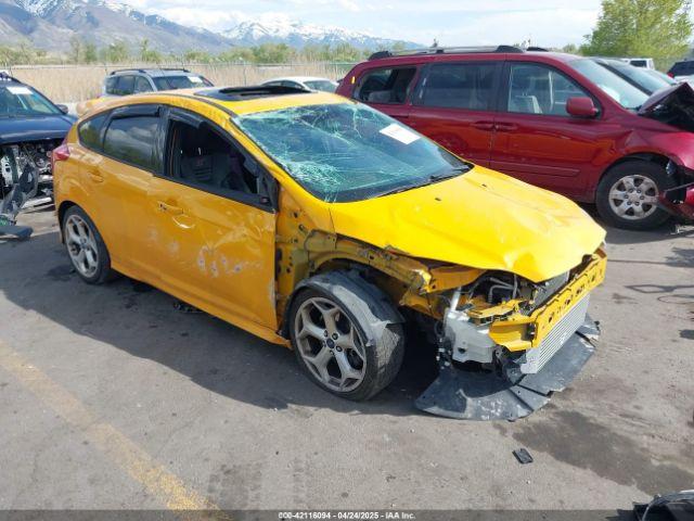  Salvage Ford Focus St