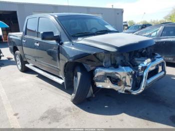  Salvage Nissan Titan