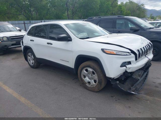 Salvage Jeep Cherokee