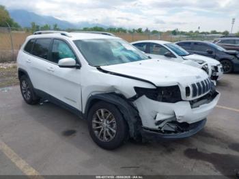  Salvage Jeep Cherokee