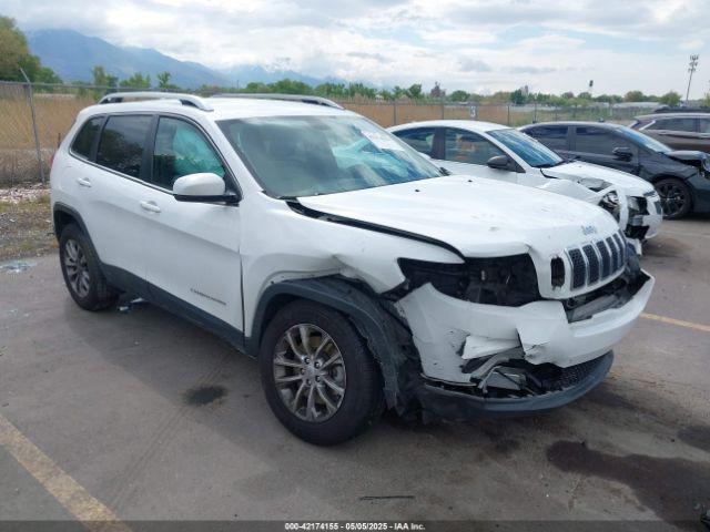 Salvage Jeep Cherokee