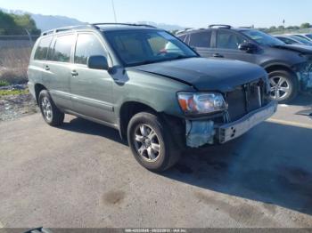  Salvage Toyota Highlander