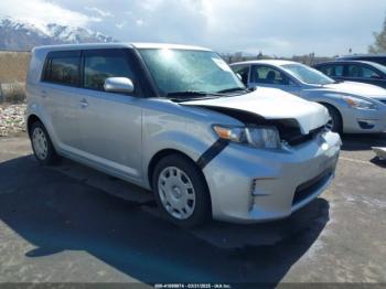 Salvage Scion xB
