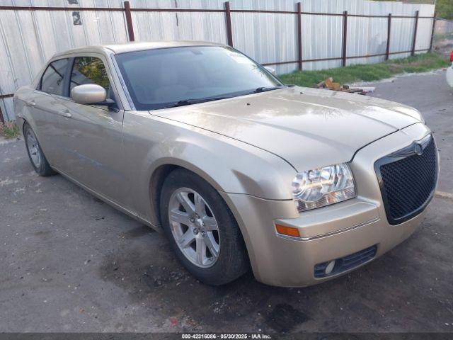  Salvage Chrysler 300
