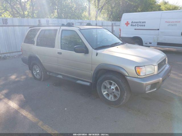 Salvage Nissan Pathfinder
