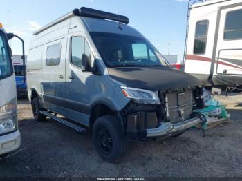  Salvage Mercedes-Benz Sprinter 2500