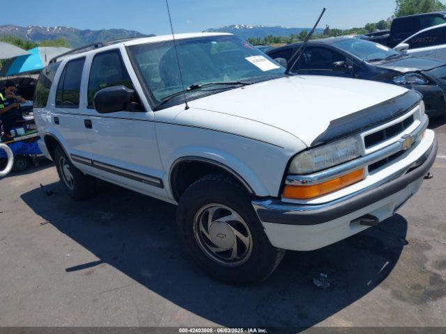  Salvage Chevrolet Blazer
