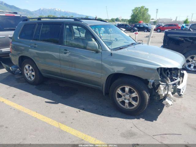  Salvage Toyota Highlander