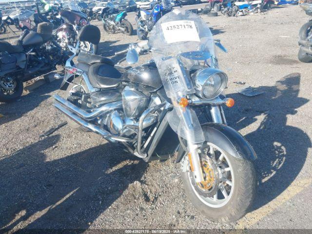  Salvage Suzuki Vlr1800