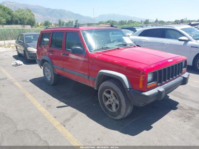  Salvage Jeep Cherokee