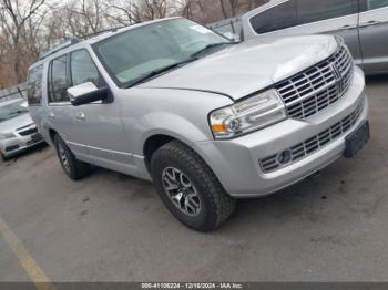  Salvage Lincoln Navigator