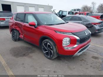  Salvage Mitsubishi Outlander