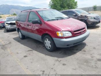  Salvage Toyota Sienna