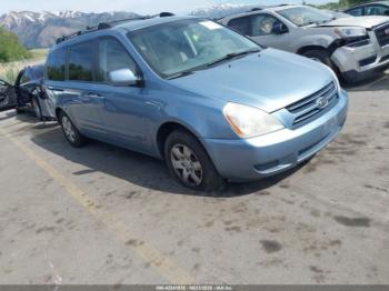  Salvage Kia Sedona