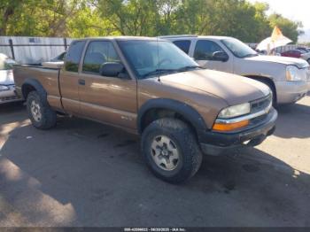  Salvage Chevrolet S-10