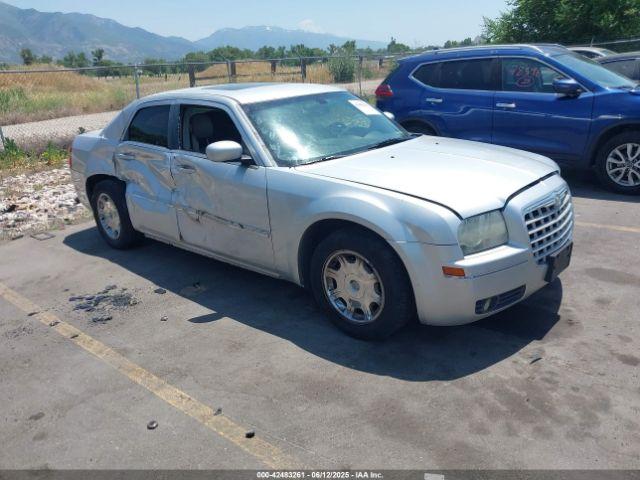  Salvage Chrysler 300