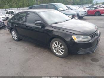  Salvage Volkswagen Jetta