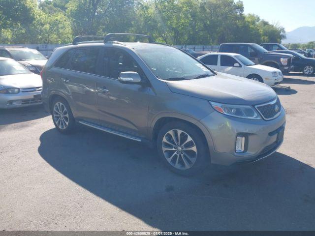  Salvage Kia Sorento