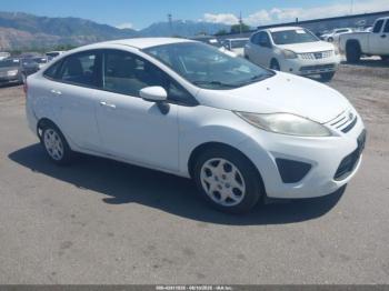  Salvage Ford Fiesta