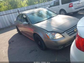  Salvage Nissan Altima