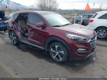 Salvage Hyundai TUCSON