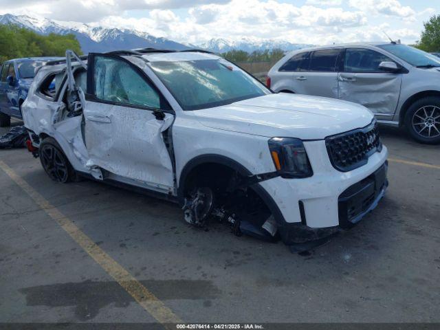  Salvage Kia Telluride