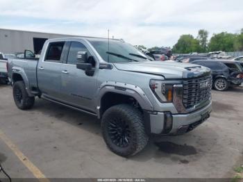  Salvage General Motors Sierra 3500HD