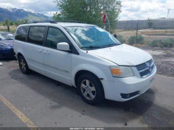  Salvage Dodge Grand Caravan