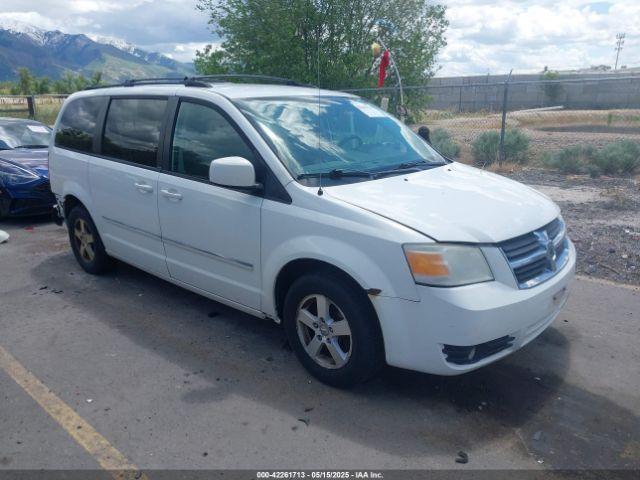  Salvage Dodge Grand Caravan