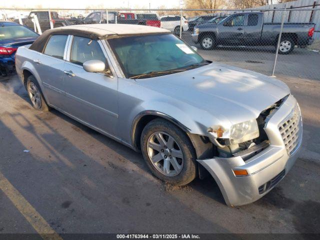  Salvage Chrysler 300