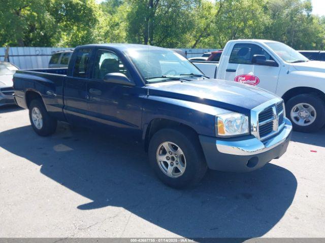  Salvage Dodge Dakota