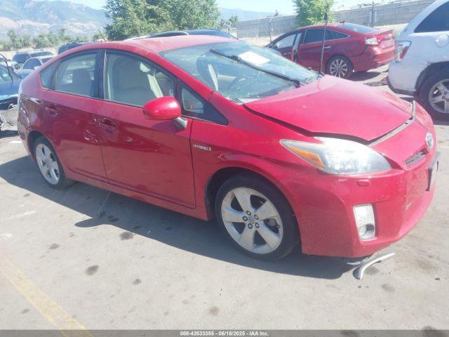  Salvage Toyota Prius