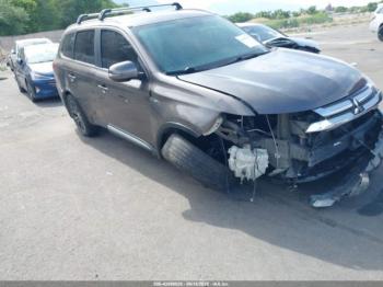  Salvage Mitsubishi Outlander