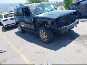  Salvage Jeep Commander
