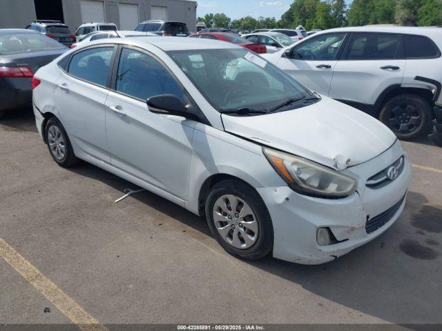  Salvage Hyundai ACCENT