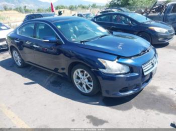  Salvage Nissan Maxima
