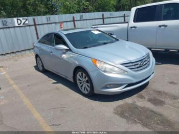  Salvage Hyundai SONATA