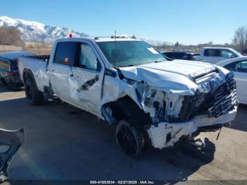  Salvage General Motors Sierra 2500HD