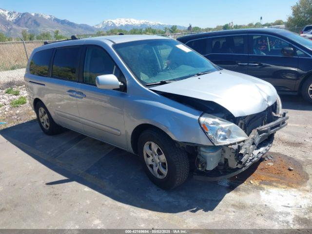  Salvage Kia Sedona