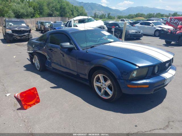  Salvage Ford Mustang